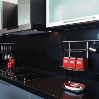 black quartz worktop