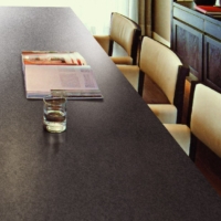 black quartz worktop